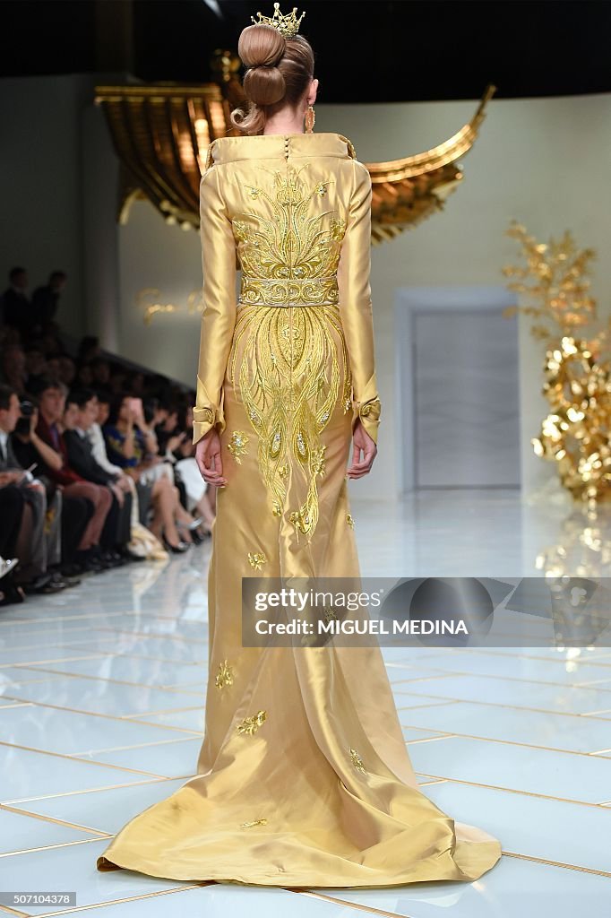 FASHION-FRANCE-GUO-PEI