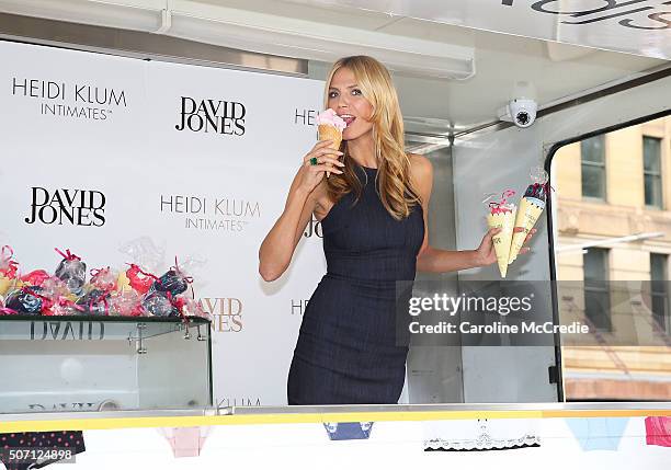 Heidi Klum hands out gifts from the Heidi Klum Intimates Lingerie Truck at David Jones on January 28, 2016 in Sydney, Australia.