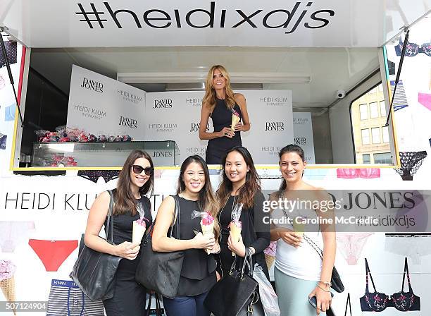 Heidi Klum hands out gifts from the Heidi Klum Intimates Lingerie Truck at David Jones on January 28, 2016 in Sydney, Australia.