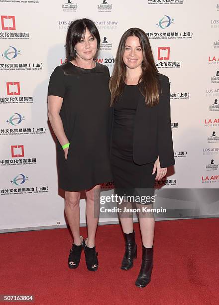 Actresses Shannen Doherty and Holly Marie Combs attend the LA Art Show and Los Angeles Fine Art Show's 2016 opening night premiere party benefiting...