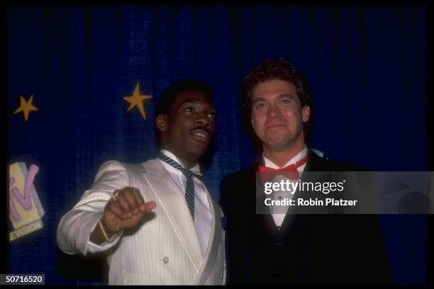 Actors Eddie Murphy and Joe Piscopo.