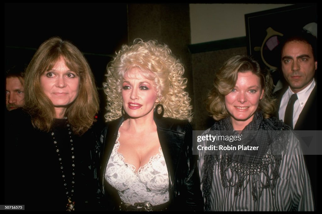 Gloria Steinem;Dolly Parton;Jane Curtin