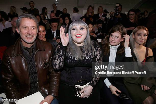 Antoine de Caunes, Singer Beth Ditto, Singer Eloise Letissier, alias 'Christine and the Queens' and Znei attend the Jean Paul Gaultier Spring Summer...