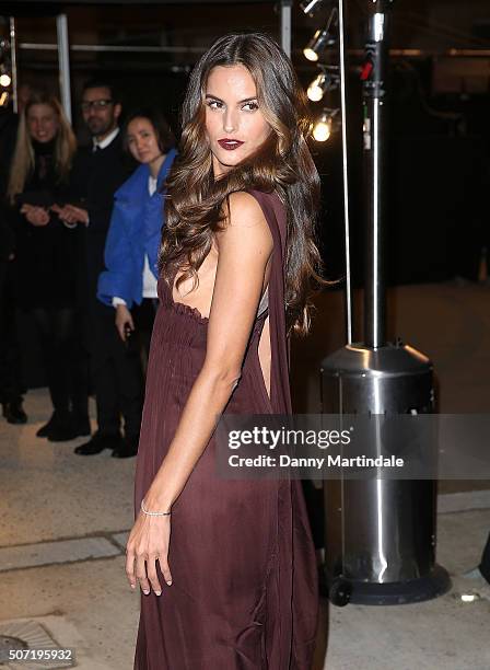 Izabel Goulart arrives at the Valentino Spring Summer 2016 show as part of Paris Fashion Week on January 27, 2016 in Paris, France.