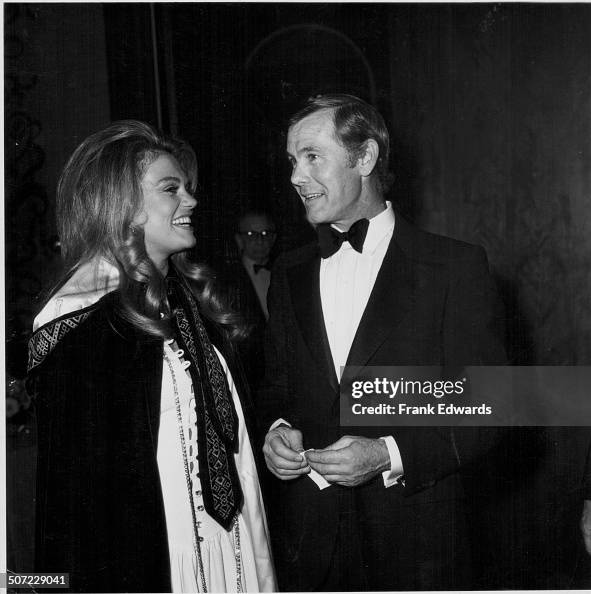 Actress Dyan Cannon and television personality Johnny Carson, at the