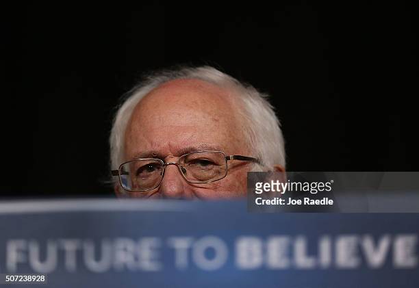 Democratic presidential candidate Sen. Bernie Sanders speaks from behind his podium during a forum at Roosevelt High School on January 28, 2016 in...