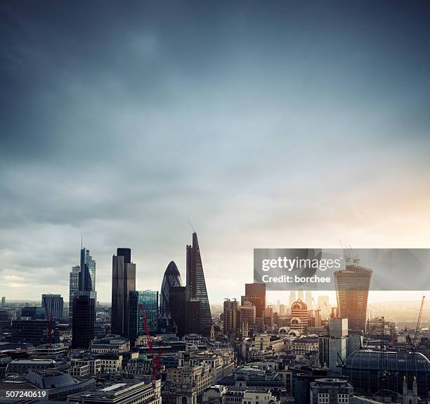 city of london - salesforce tower london stock pictures, royalty-free photos & images