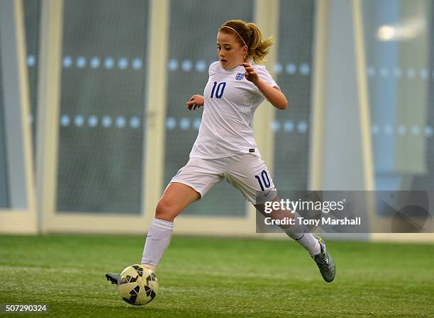Mollie Rouse 184 Mollie Rouse Photos & High Res Pictures - Getty Images