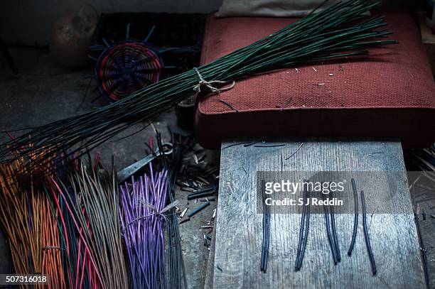 weaver's workshop - willow stock pictures, royalty-free photos & images