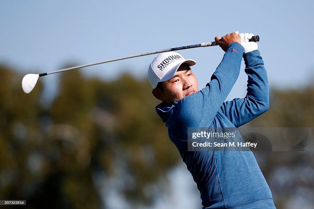 Farmers Insurance Open - Round One