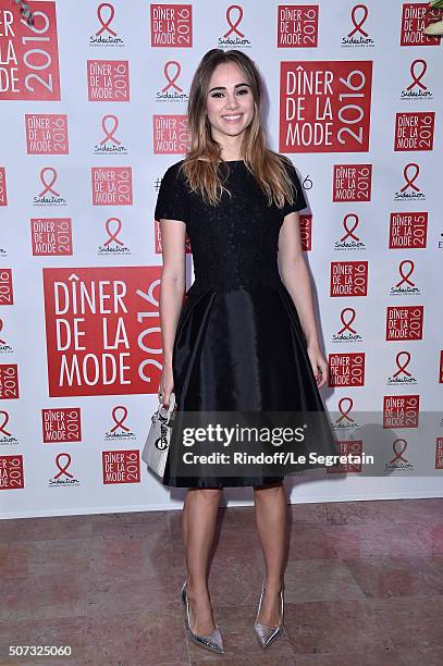 Suki Waterhouse attends the Sidaction Gala Dinner 2016 as part of Paris Fashion Week on January 28, 2016 in Paris, France.