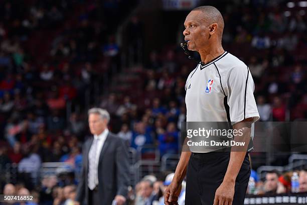 Referee, Michael Smith officiates during the Atlanta Hawks game against the Philadelphia 76ers at the Wells Fargo Center on January 7, 2016 in...