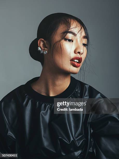 asian beauty - jewellery model stockfoto's en -beelden