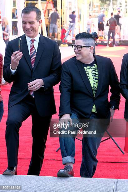 Los Angeles Mayor Eric Garcetti and actress Lea DeLaria at the 22nd Annual Screen Actors Guild Awards - Red Carpet Roll-Out and Behind-The-Scenes at...