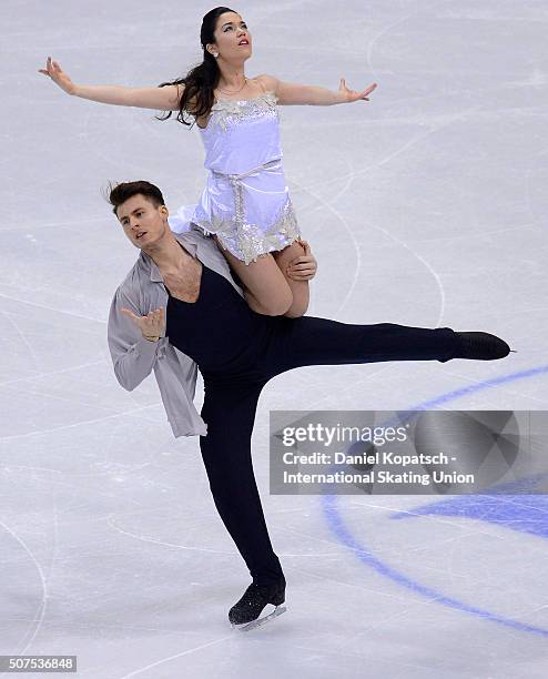 Celia Robledo and Luis Fenero of Spain perform during Ice Dance Free Dance on day four of the ISU European Figure Skating Champinships 2016 on...