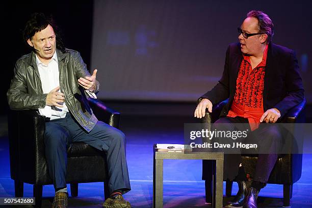 Vic Reeves Show 615 Vic Reeves Photos Stock Photos, High-Res Pictures, and Images ...