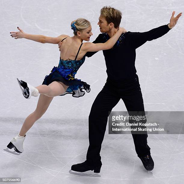 Penny Coomes and Nicholas Buckland of Great Britain perform during Ice Dance Free Dance on day four of the ISU European Figure Skating Championships...