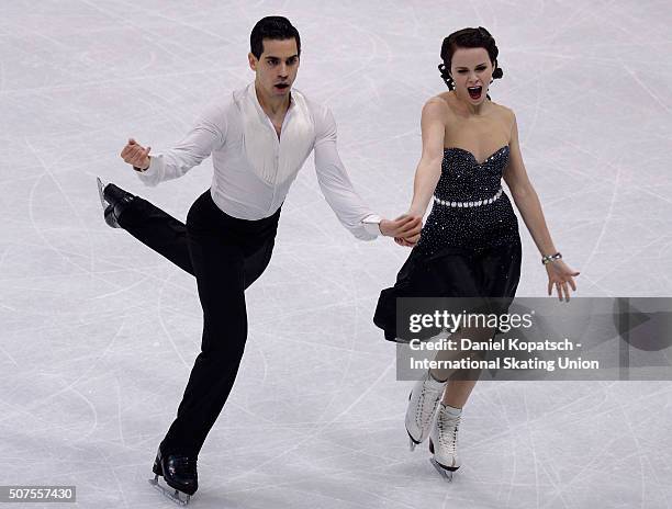 Anna Cappellini and Luca Lanotte of Italy perform during Ice Dance Free Dance on day four of the ISU European Figure Skating Championships 2016 on...