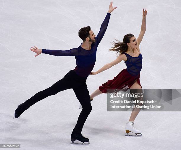 Gabriella Papadakis and Guillaume Cizeron of France perform during Ice Dance Free Dance on day four of the ISU European Figure Skating Championships...