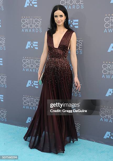 Actress Krysten Ritter arrives at the 21st Annual Critics' Choice Awards at Barker Hangar on January 17, 2016 in Santa Monica, California.