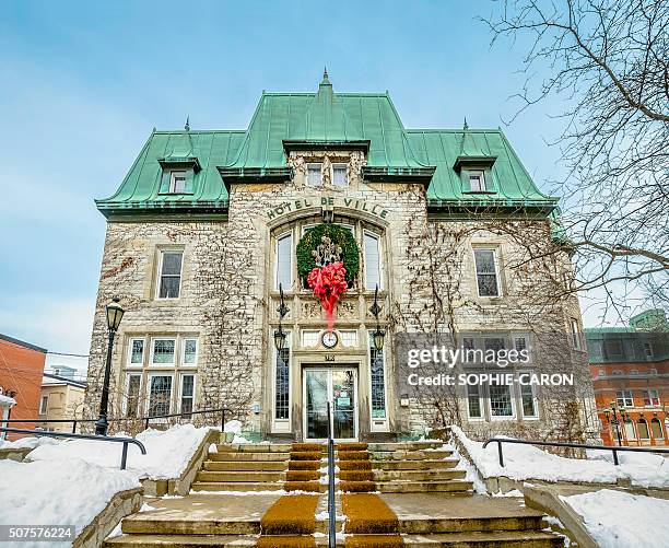 hotel de ville de saint-hyacinthe - buzbuzzer fotografías e imágenes de stock