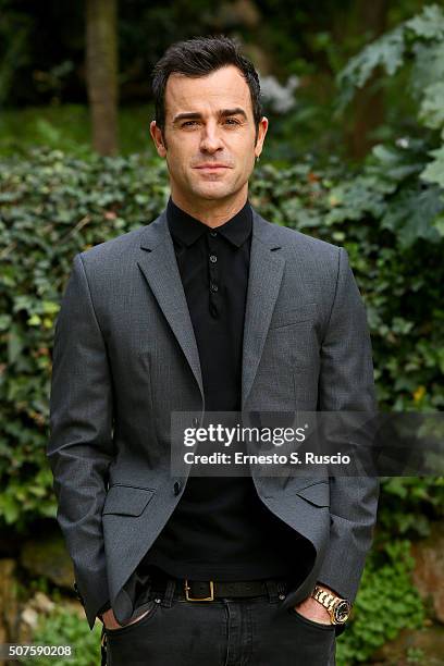 Justin Theroux attends the Photocall for the Fan Screening of the Paramount Pictures film 'Zoolander No. 2' at 'Hotel De Russie Garden' on January...