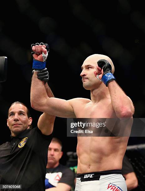 George Sullivan 260 George Sullivan Ufc Photos & High Res Pictures - Getty Images
