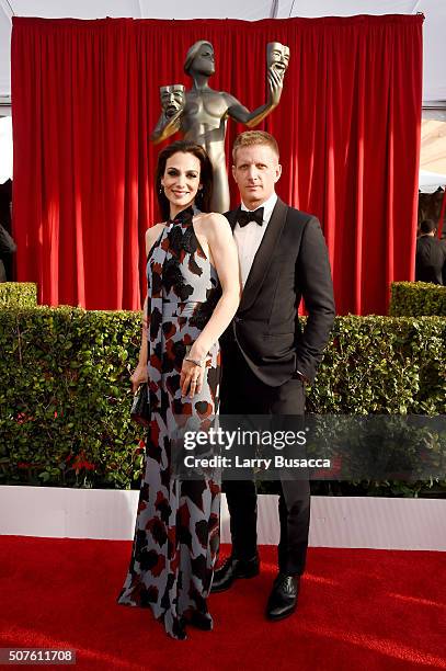 Actors Annie Parisse and Paul Sparks attend The 22nd Annual Screen Actors Guild Awards at The Shrine Auditorium on January 30, 2016 in Los Angeles,...