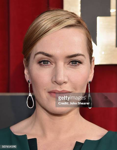 Actress Kate Winslet attends the 22nd Annual Screen Actors Guild Awards at The Shrine Auditorium on January 30, 2016 in Los Angeles, California.