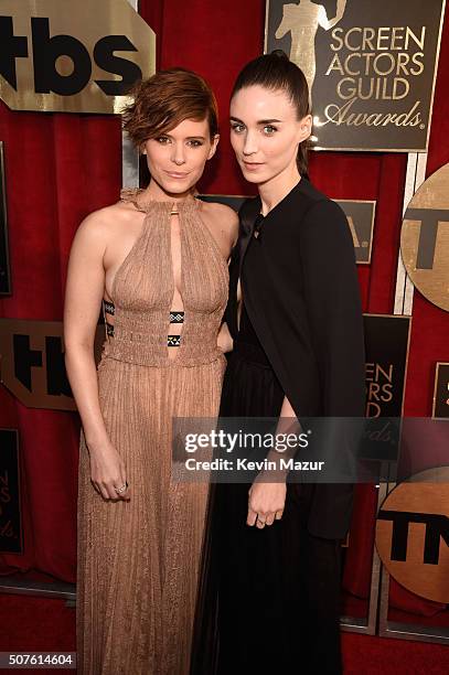 Kate Mara and Rooney Mara attend The 22nd Annual Screen Actors Guild Awards at The Shrine Auditorium on January 30, 2016 in Los Angeles, California....