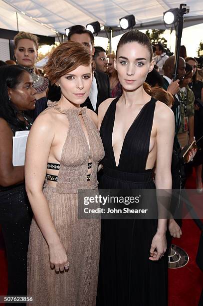 Actresses Kate Mara and Rooney Mara attends the 22nd Annual Screen Actors Guild Awards at The Shrine Auditorium on January 30, 2016 in Los Angeles,...