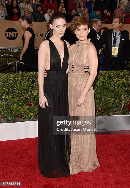 Actresses Rooney Mara and Kate Mara attend The 22nd Annual Screen Actors Guild Awards at The Shrine Auditorium on January 30, 2016 in Los Angeles,...