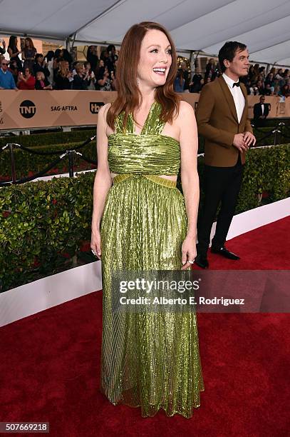 Actress Julianne Moore attends the 22nd Annual Screen Actors Guild Awards at The Shrine Auditorium on January 30, 2016 in Los Angeles, California.