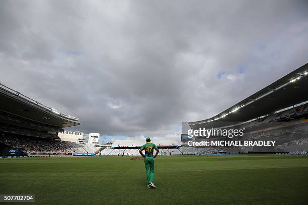Wahab Riaz of Pakistan fields on the boundary during the third one-day international cricket match between New Zealand and Pakistan at Eden Park in...