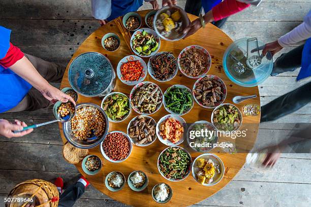 chinese dinner at home, high angle view - rijst stockfoto's en -beelden