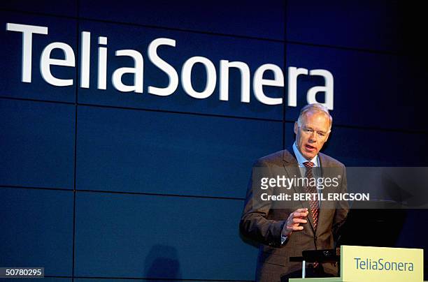 Anders Igel of Sweden Telecomcompany TeliaSonera gestures during a pressconferense presenting first quarter result for 2004, 28 April 2004. Igel said...