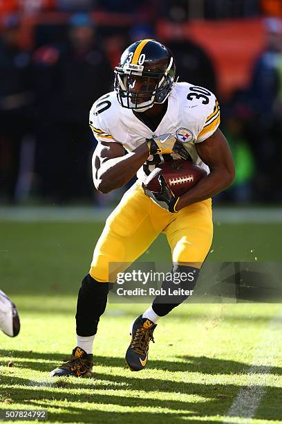 Jordan Todman of the Pittsburgh Steelers runs during the game against the Denver Broncos at Sports Authority Field At Mile High on January 17, 2016...