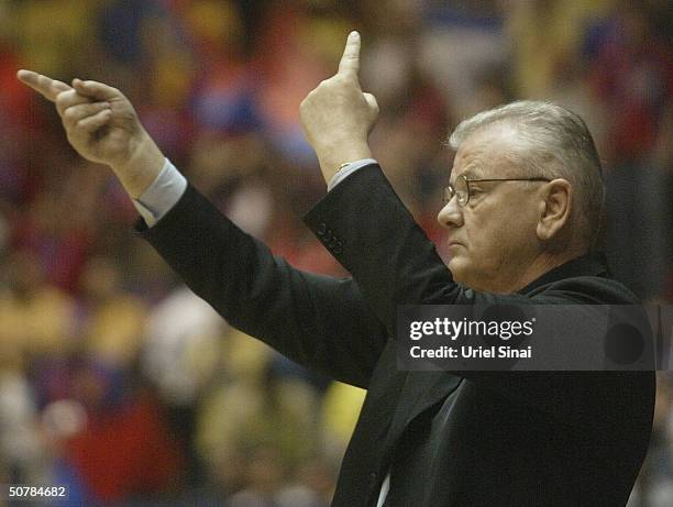 Moscow coach Dusan Ivkovic signals his players during their semi-final match against Maccabi Tel Aviv April 29, 2004 in the 2004 Euroleague Final...