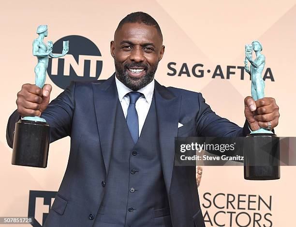 Idris Elba poses at the 22nd Annual Screen Actors Guild Awards at The Shrine Auditorium on January 30, 2016 in Los Angeles, California.