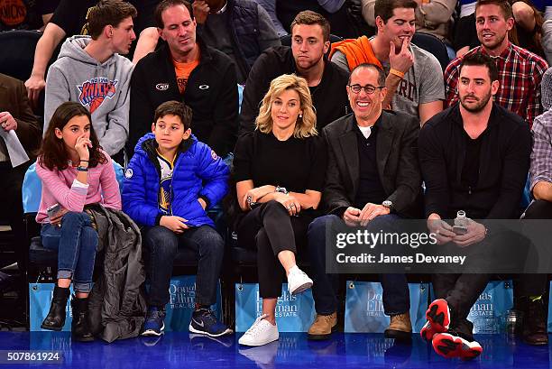 Sascha Seinfeld, Julian Kal Seinfeld, Jessica Seinfeld, Jerry Seinfeld and Matt Harvey attend the Golden State Warriors vs New York Knicks game at...