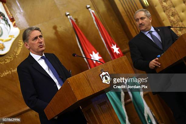 British Foreign Secretary Philip Hammond speaks during a joint press conference with his Jordanian counterpart Nasser Judeh on February 1, 2016 in...