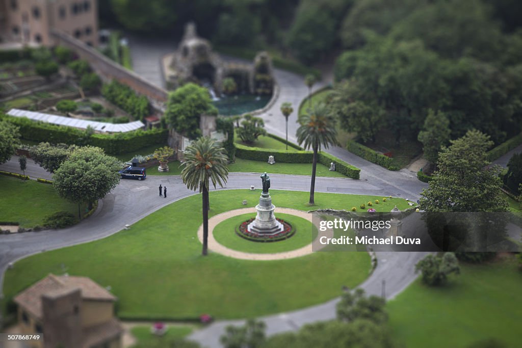 Tilt shift of Vatican grounds statue