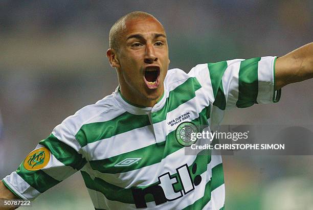 Photo taken 21 May 2004 shows Celtic FC Swedish forward Henrik Larsson after scoring for his team during the soccer UEFA Final Cup agaisnt FC Porto...