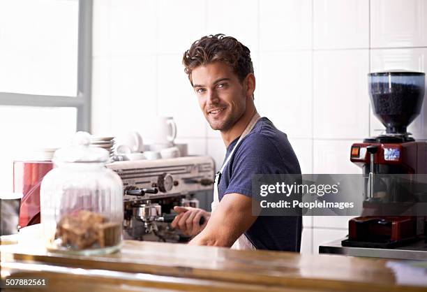 master barista at work - charmig bildbanksfoton och bilder