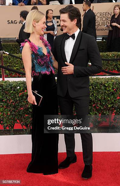 Actors Sarah Paulson and Pedro Pascal arrive at the 22nd Annual Screen Actors Guild Awards at The Shrine Auditorium on January 30, 2016 in Los...