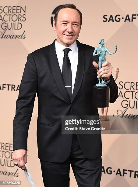 Kevin Spacey poses at the 22nd Annual Screen Actors Guild Awards at The Shrine Auditorium on January 30, 2016 in Los Angeles, California.