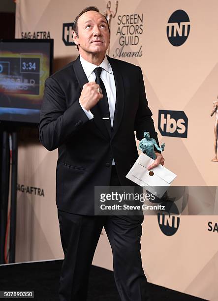 Kevin Spacey poses at the 22nd Annual Screen Actors Guild Awards at The Shrine Auditorium on January 30, 2016 in Los Angeles, California.
