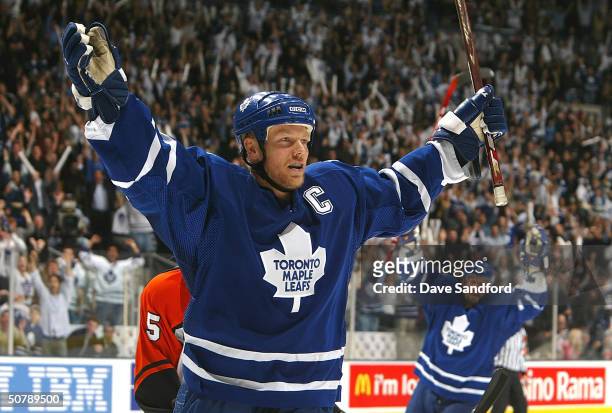 Mats Sundin of the Toronto Maple Leafs celebrates his second goal against the Philadelphia Flyers during Game four of the Eastern Conference...