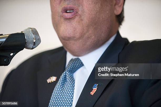 Republican presidential candidate, New Jersey Gov. Chris Christie speaks during a luncheon at the Bull Moose Club February 1, 2016 in downtown Des...