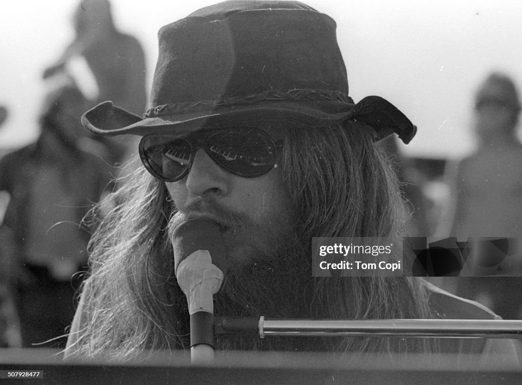 Photo of Leon Russell...